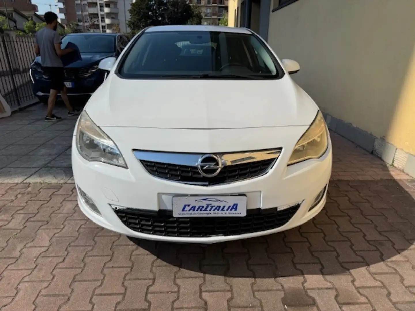 Opel Astra 1.4 Turbo 140CV 5 porte GPL Tech Cosmo Blanc - 2