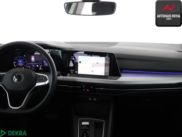Volkswagen Golf view 8