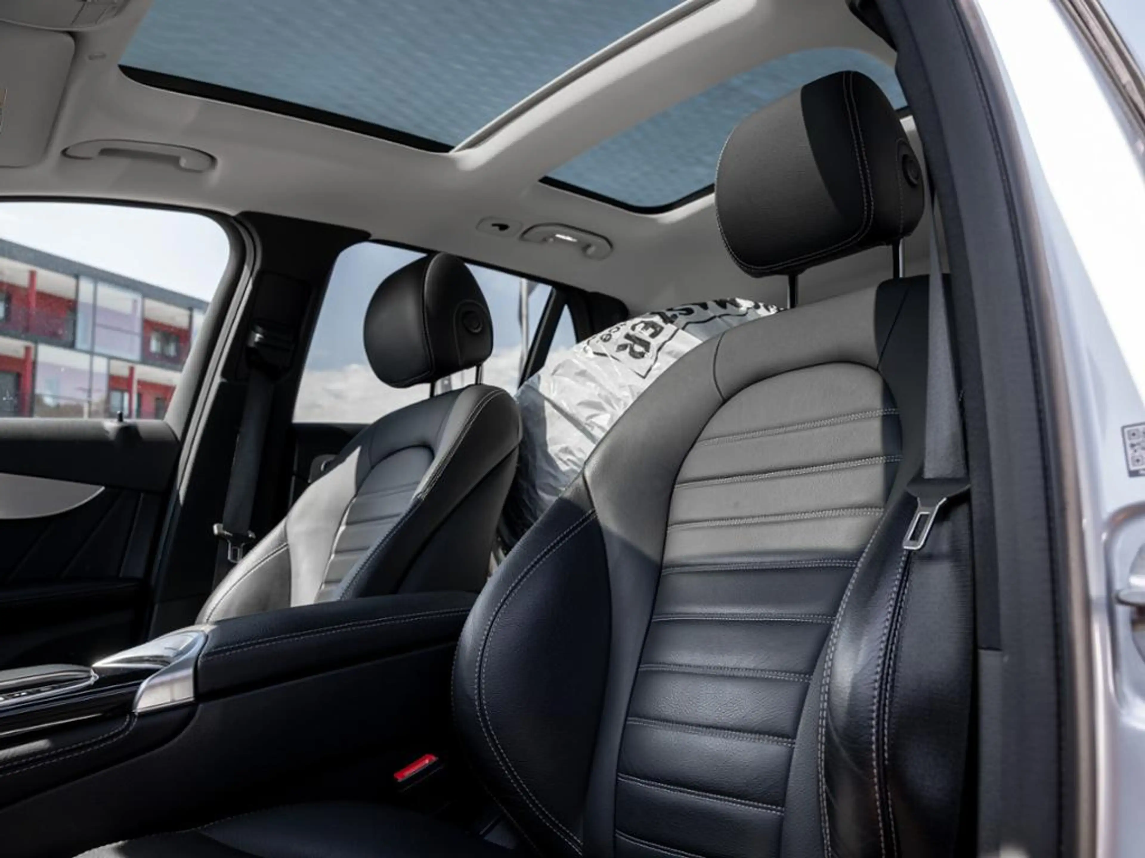 Mercedes-Benz GLC 300 de 4M AMG BURM NIGHT MULTI AHK DISTR PDC — photo 9
