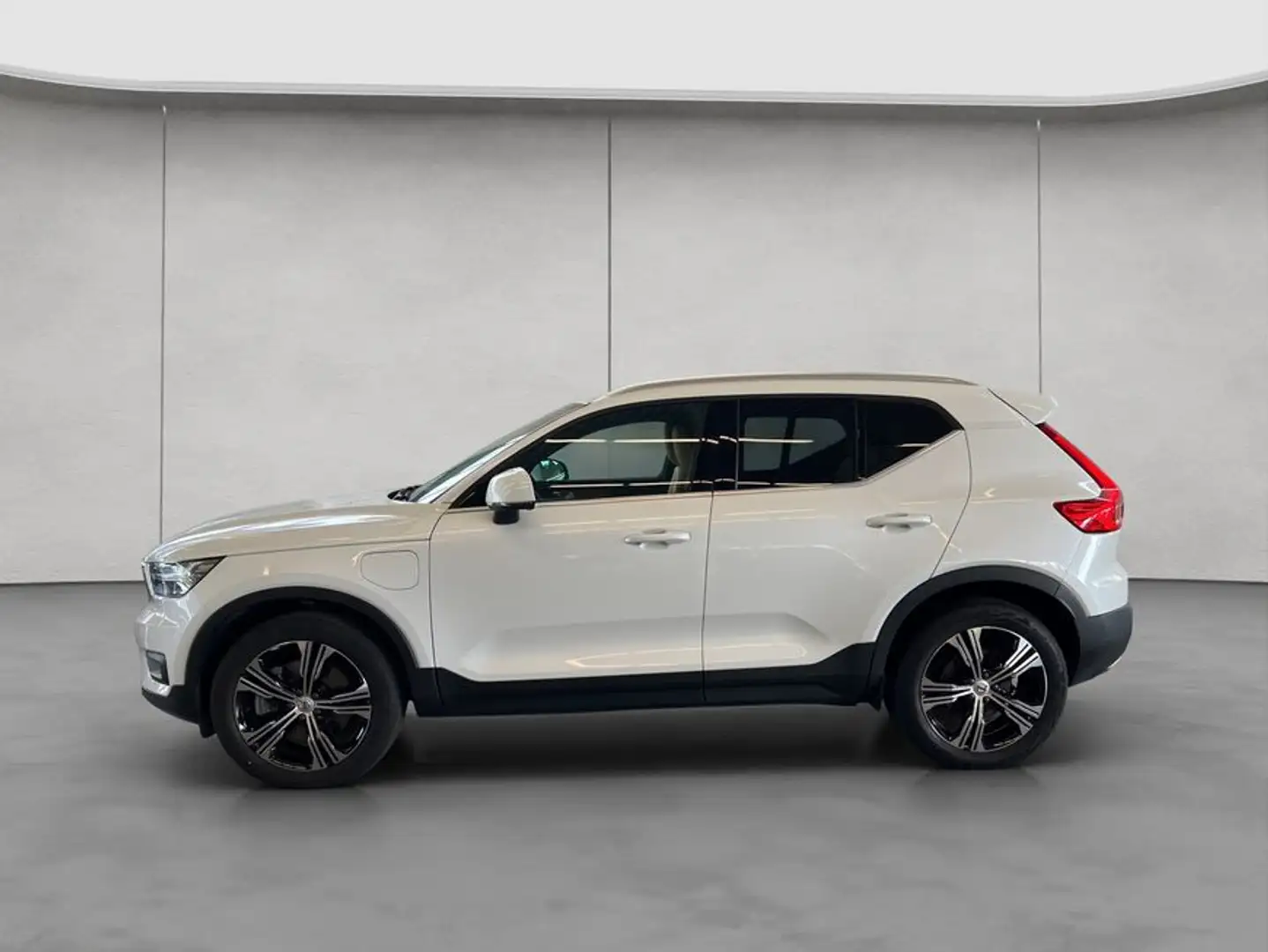 Volvo XC40 XC40 T5 Twin-Engine Inscription DKG Glasd BLIS Weiß - 2