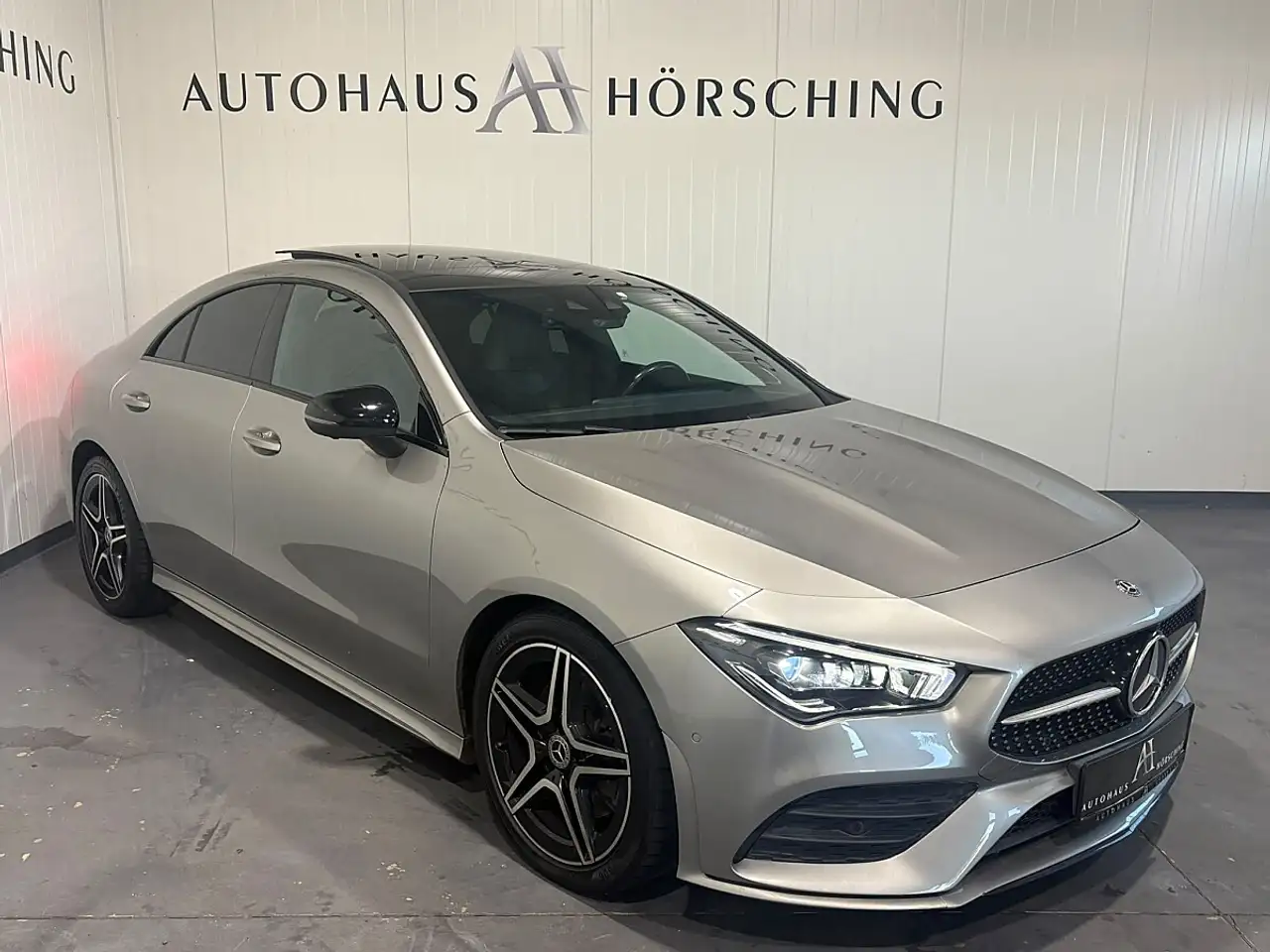 Mercedes-Benz CLA 200