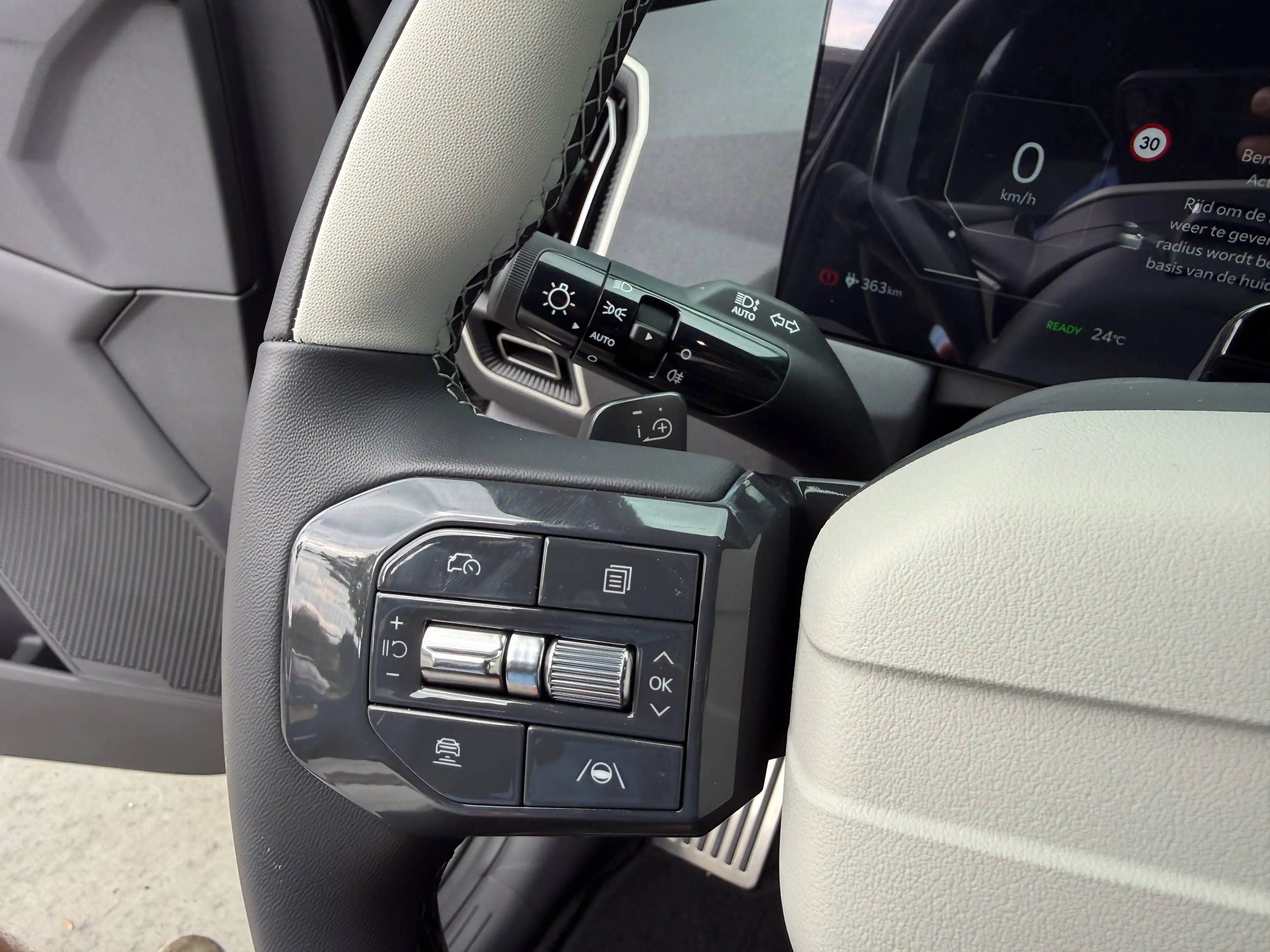 Kia EV5 GT Line Long Range - ACC | CAMERA | KEYLESS — photo 14