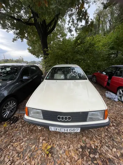 Audi 100 c3 typ 44