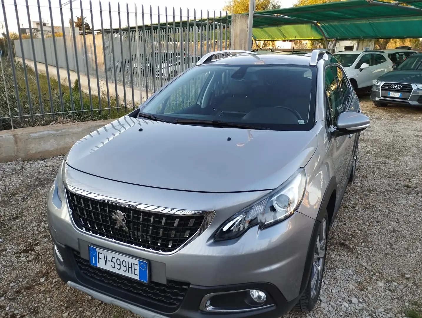 Peugeot 2008 2008 1.5 bluehdi Allure s Gris - 1
