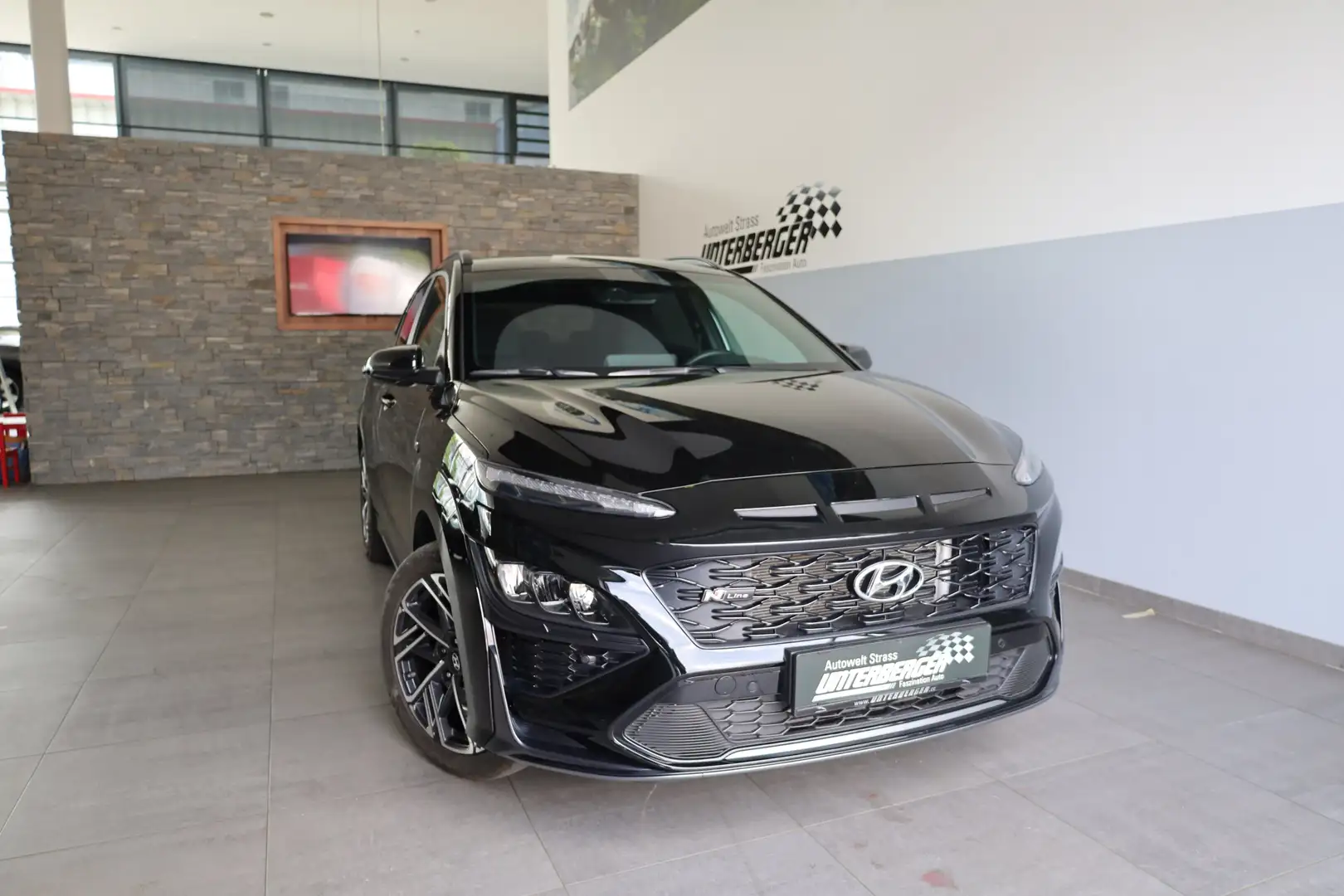 Hyundai KONA N-line 1.6 CRDi 4WD DCT Schwarz - 2