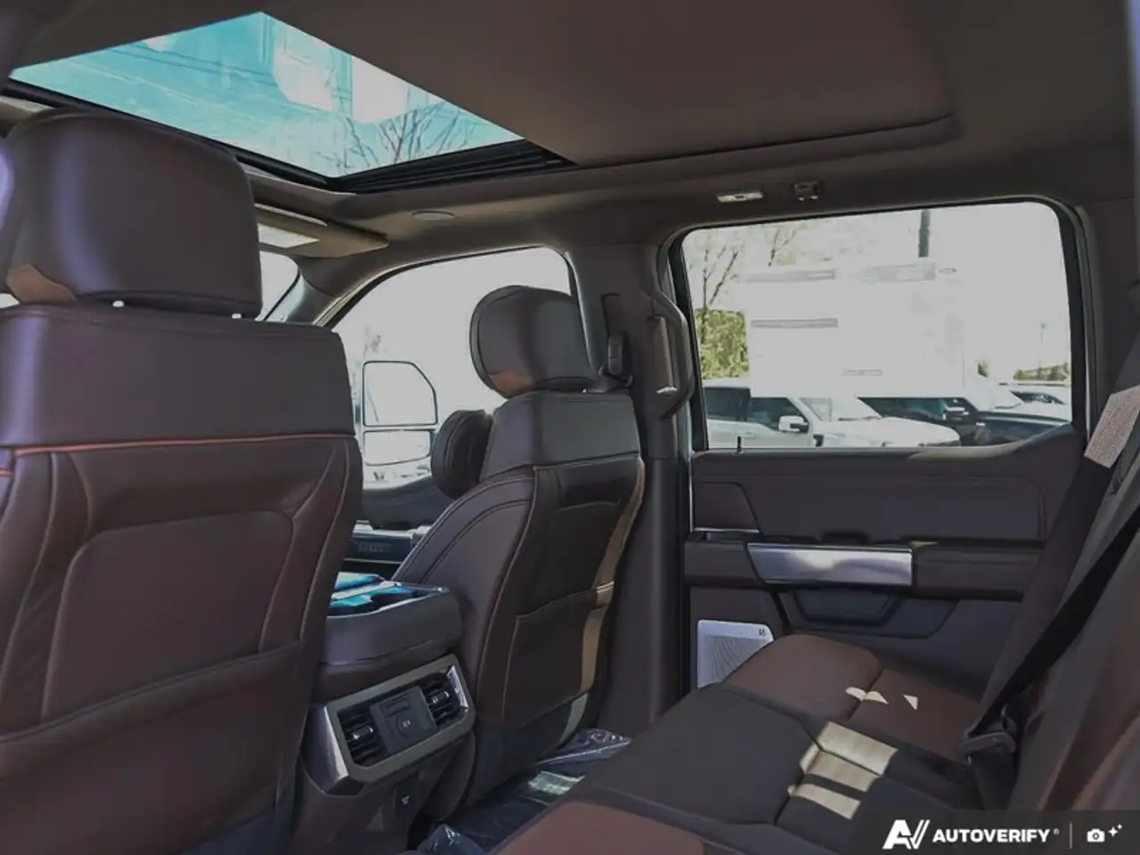 Ford F 350 снимка Ford F 350
