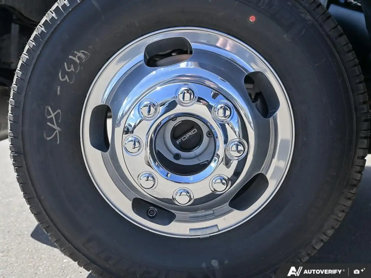 Ford F 350 снимка Ford F 350