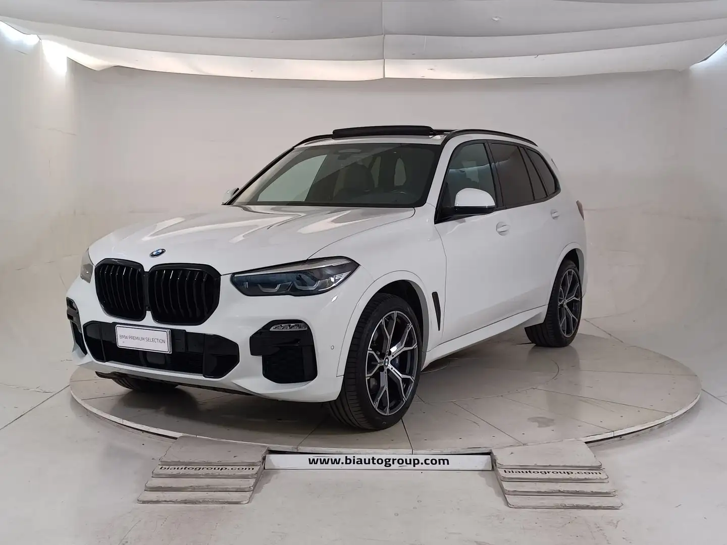 BMW X5 G05 2018 Diesel xdrive25d Msport auto Bianco - 1
