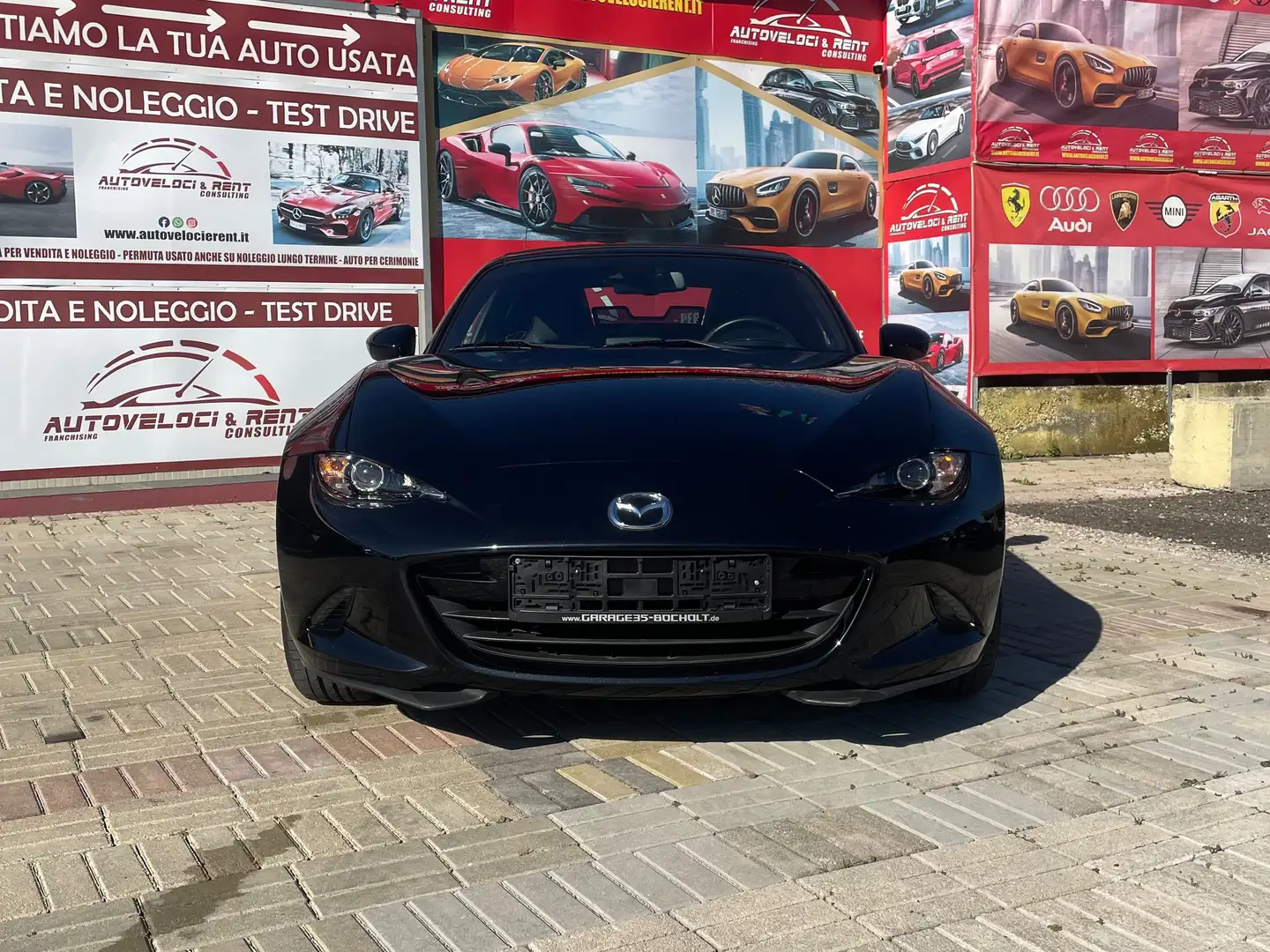 Mazda MX-5 Exclusive-line Schwarz - 2