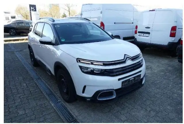 Citroen C5 Aircross 1.6 PureTech 180 Shine AHK/ Sitzh./ Klimaau.