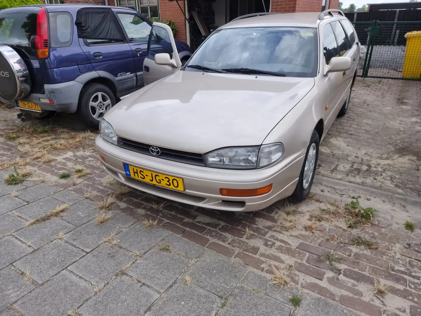 Toyota Camry 2.2i GL Limited Brons - 1