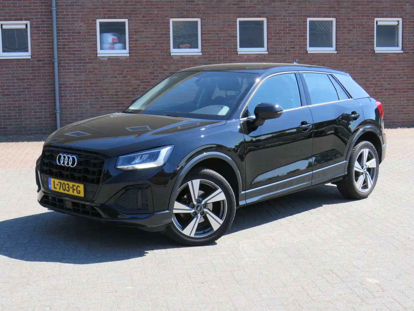 Audi Q2 30 TFSI Edition Black Optic * Rijklaarprijs incl. Noir - 1