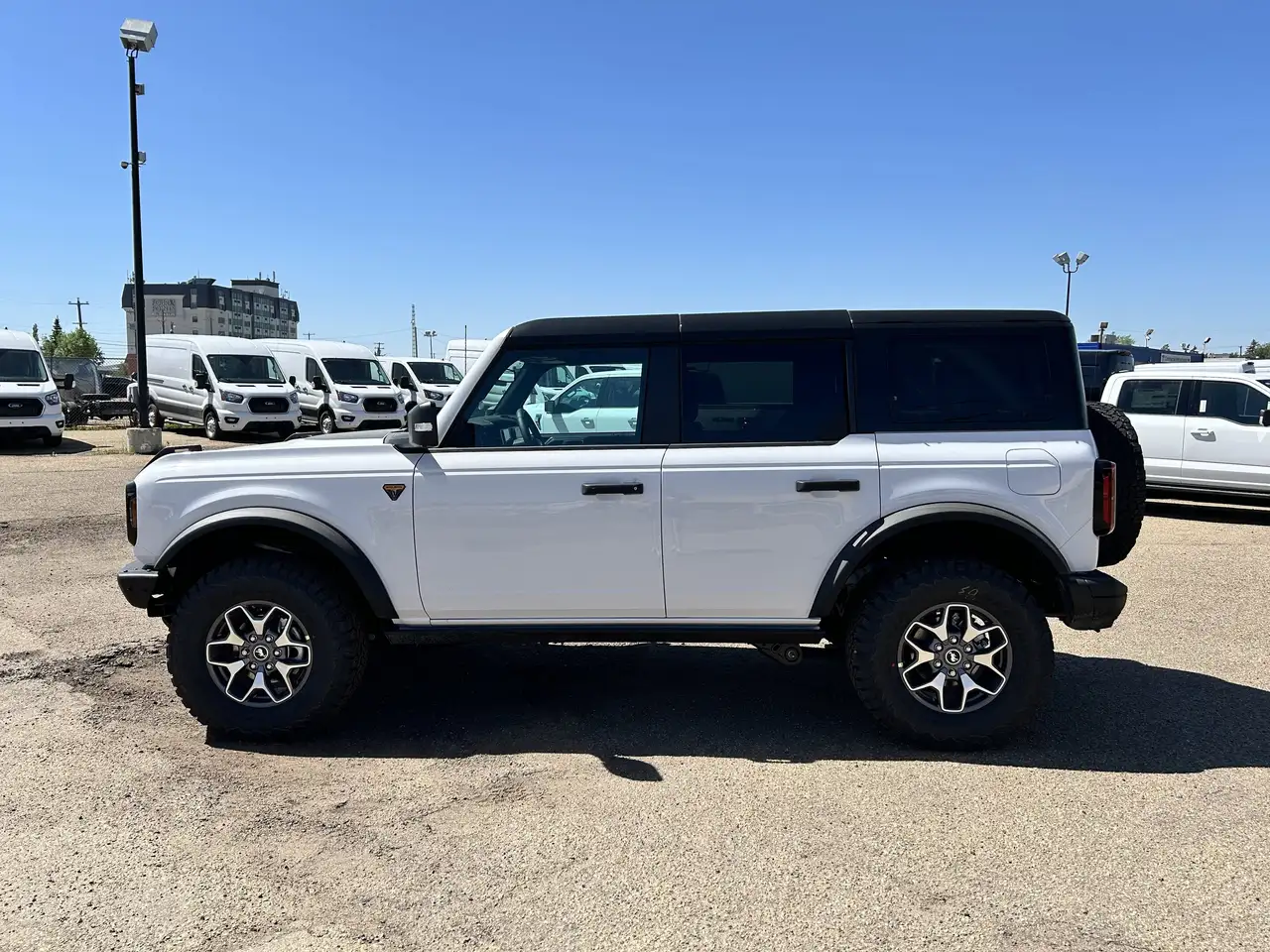 Ford Bronco снимка Ford Bronco