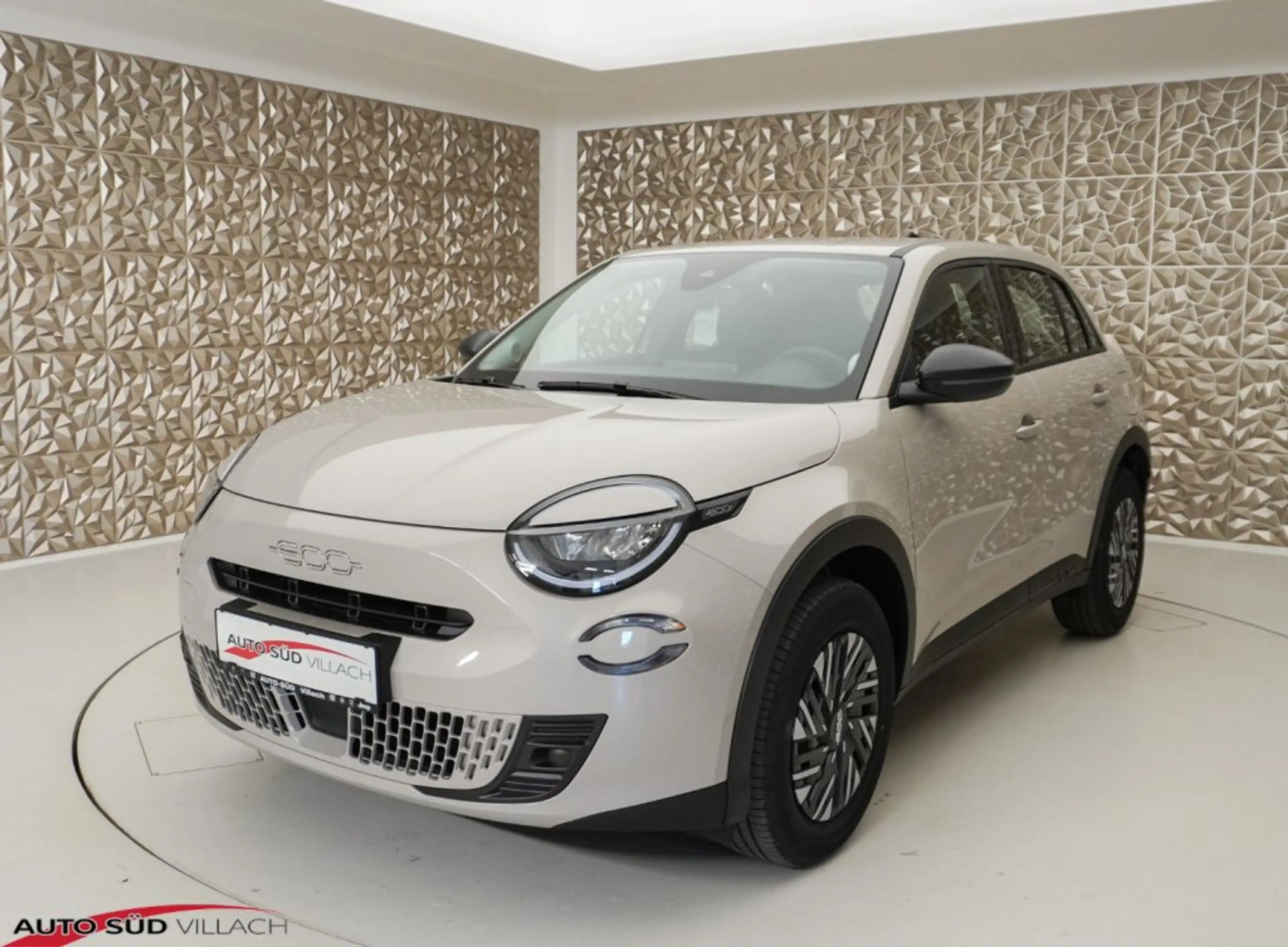 Fiat 600 Hybrid-600 T-Gen3 145 — photo 2