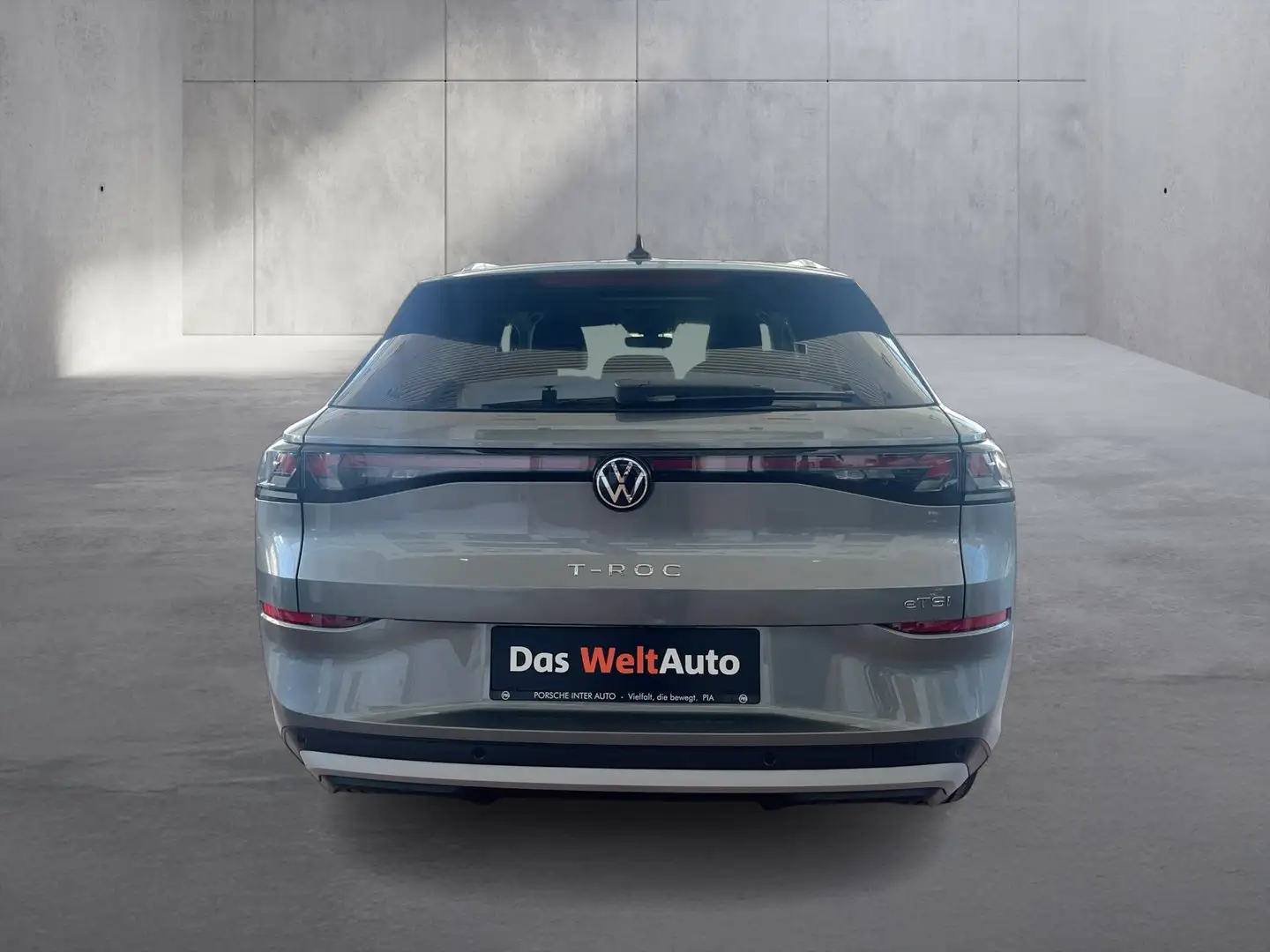 Volkswagen T-Roc Style eTSI DSG Grau - 2