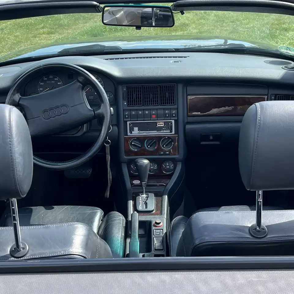 Audi Cabriolet 1.8, foto 2