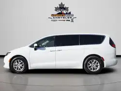 Chrysler Grand Caravan 2023