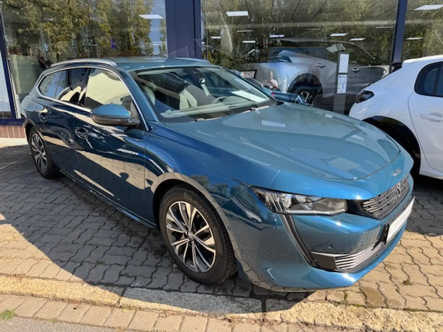 Peugeot 508 Allure Pack BHDi130 EAT8 Blau - 2