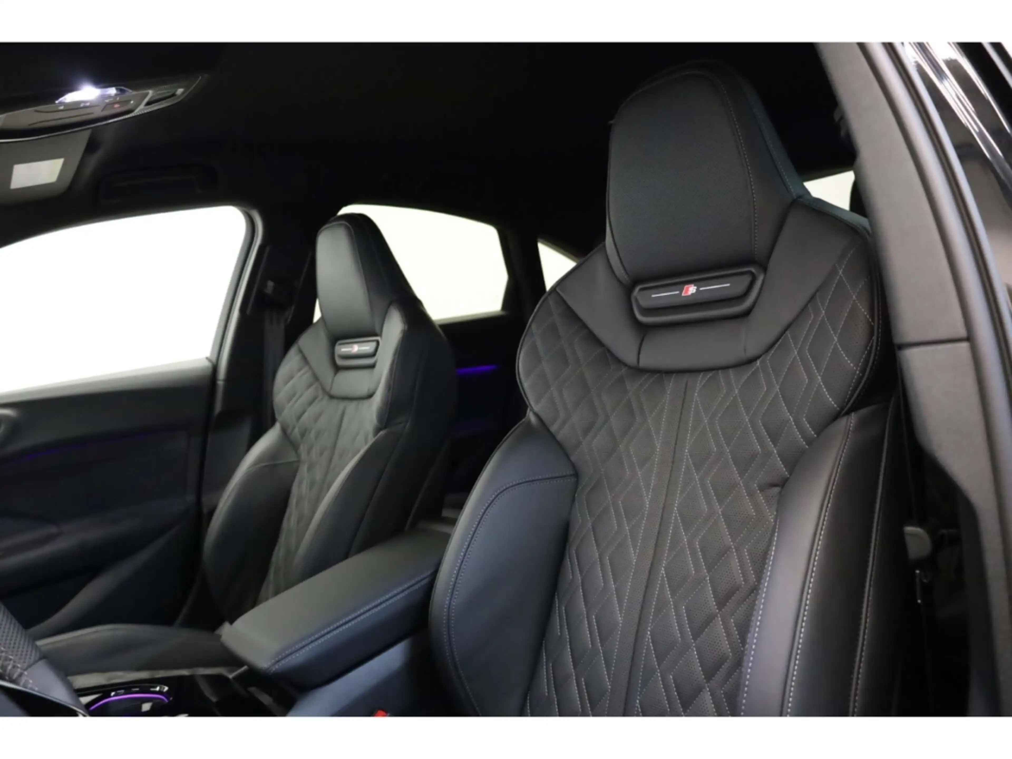 Audi S5 Limousine TFSI quattro S line — photo 10