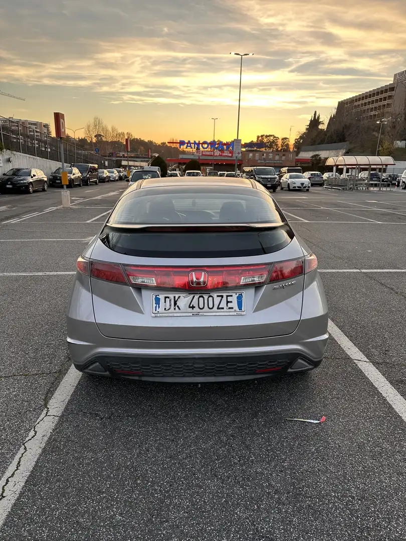 Honda Civic 5p 1.4 i-dsi Comfort Grigio - 2