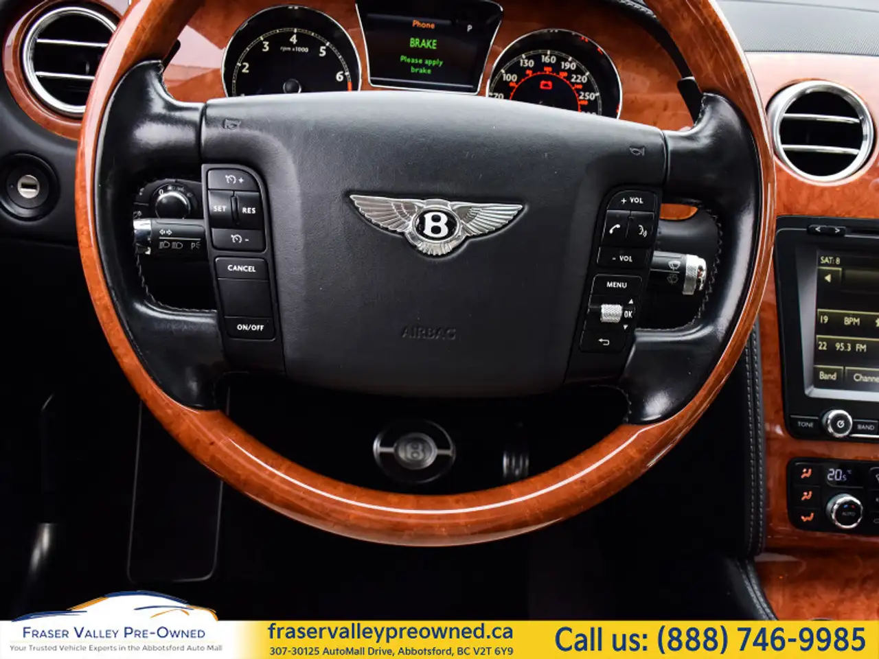 Bentley Flying Spur fotografie Bentley Flying Spur