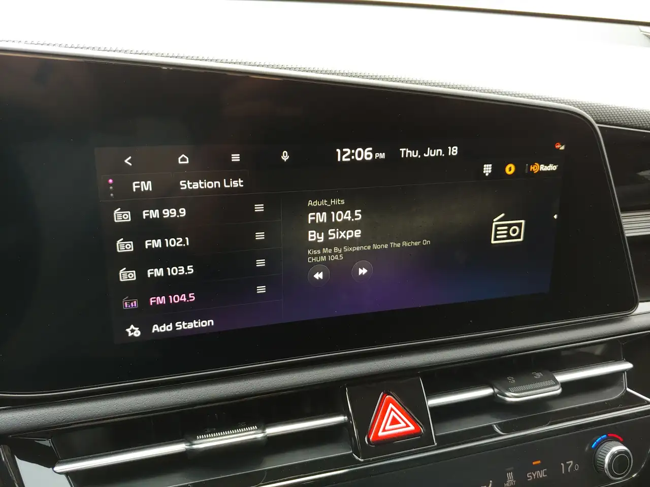Kia Niro photo Kia Niro