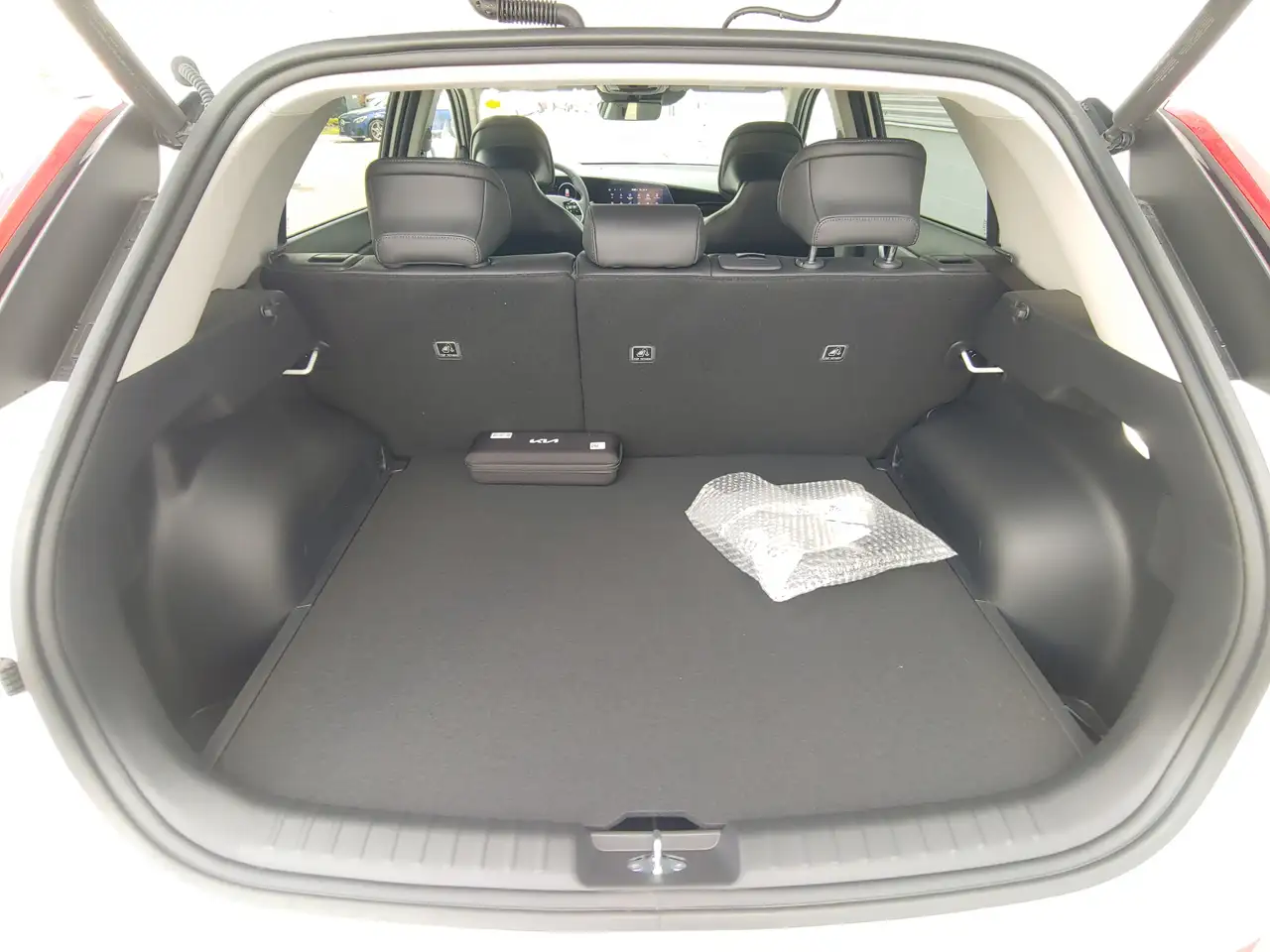 Kia Niro photo Kia Niro