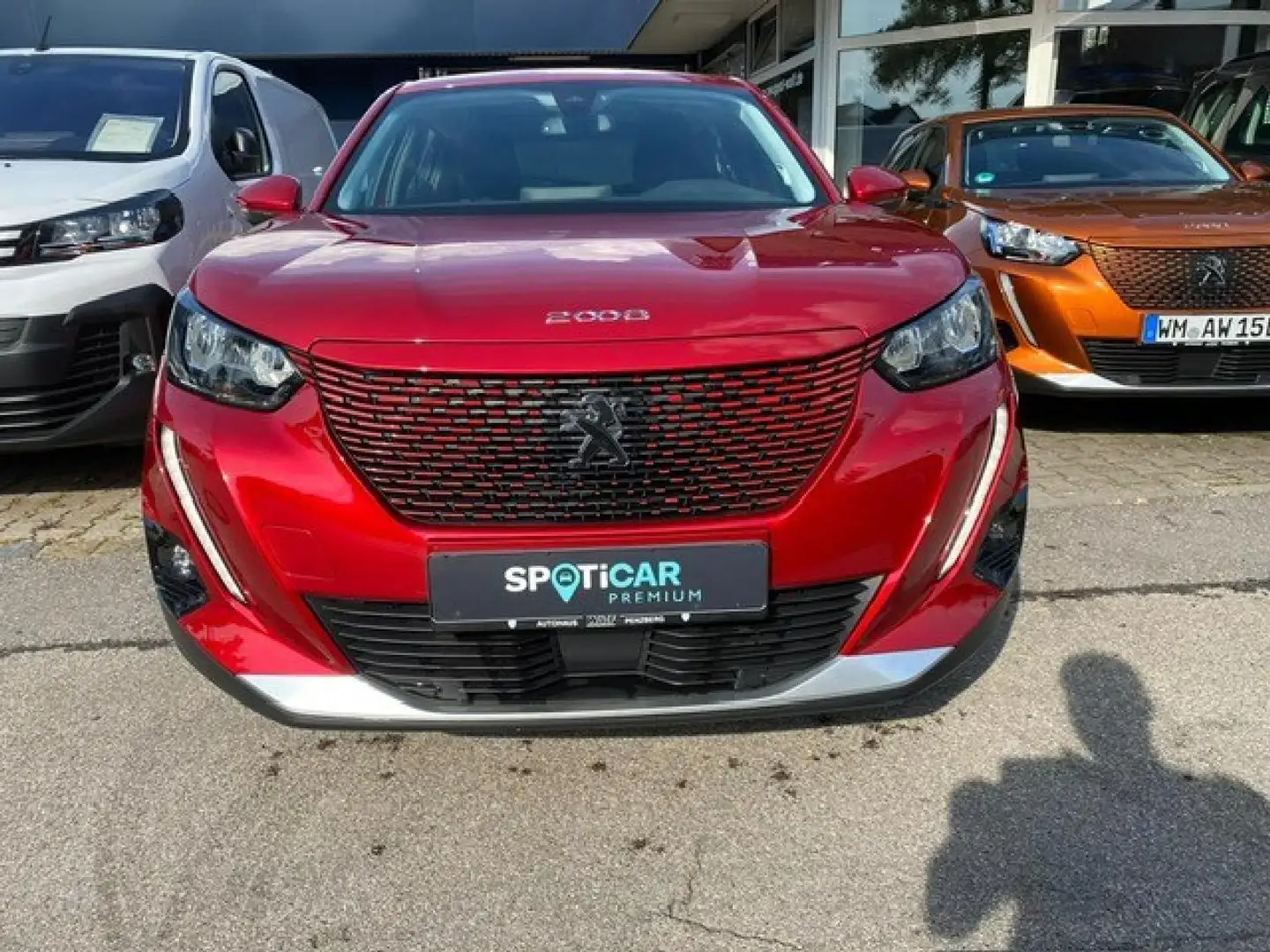 Peugeot 2008 e- Active Rot - 2
