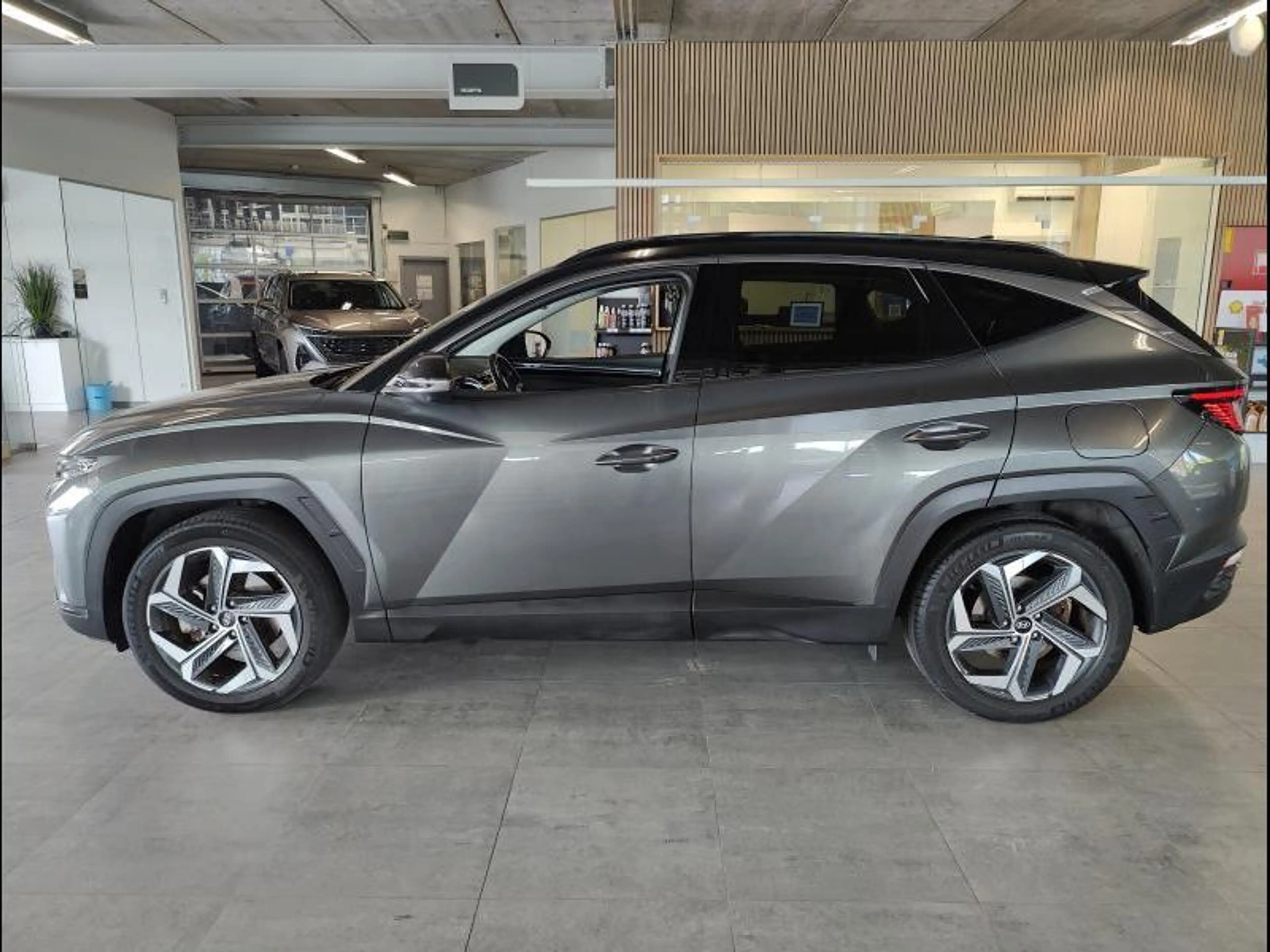 Hyundai TUCSON 1.6T-GDi 4x4 PLUG-IN Shine Sensation | FULL OPTION — photo 8