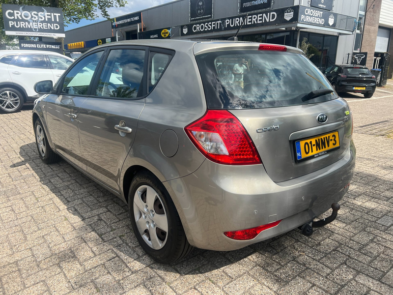 Kia Ceed / cee'd 1.4 CVVT - AIRCO - NL AUTO - NAP - ZONDAG OPEN ! — photo 4
