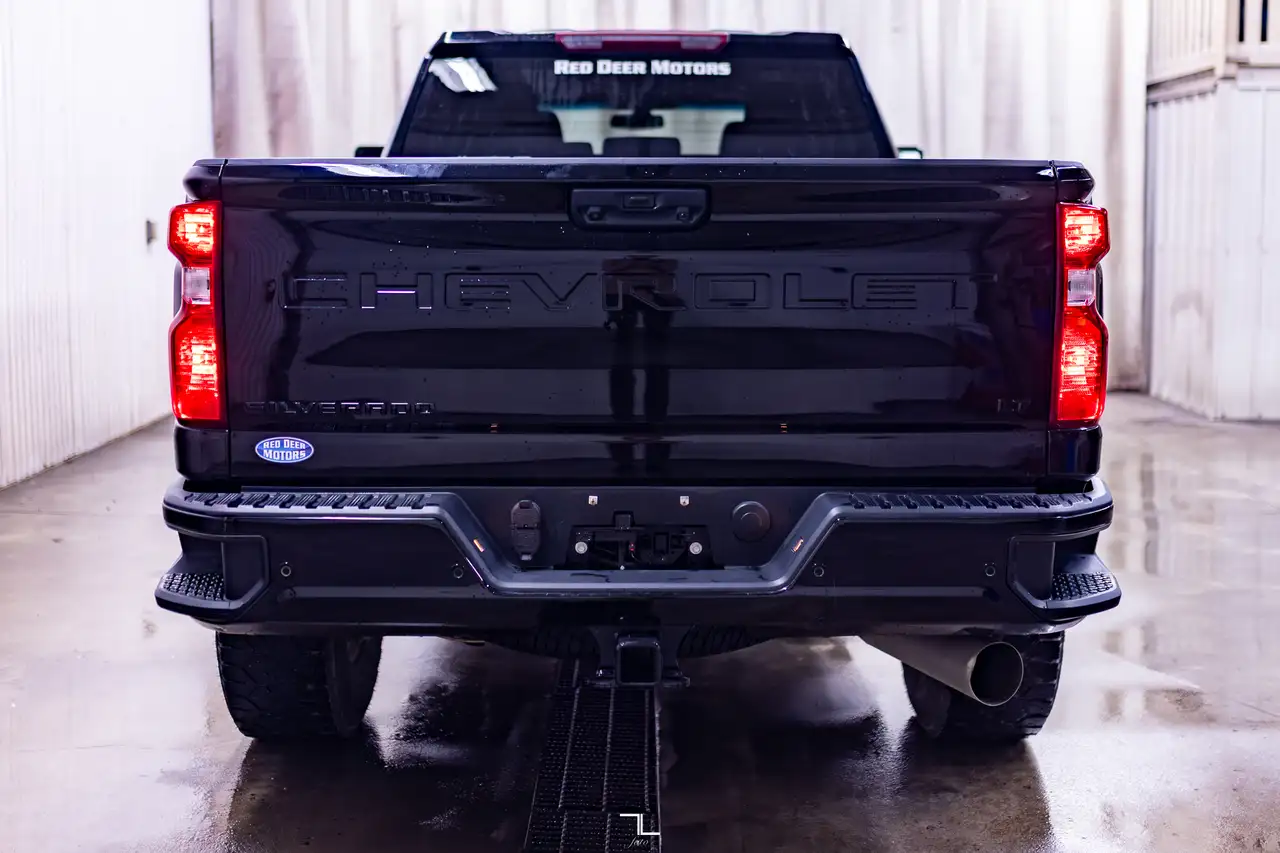 Chevrolet Silverado 2500 снимка Chevrolet Silverado 2500