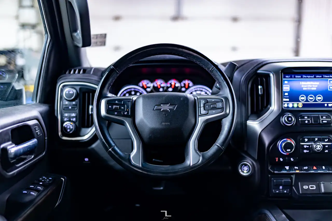 Chevrolet Silverado 2500 снимка Chevrolet Silverado 2500