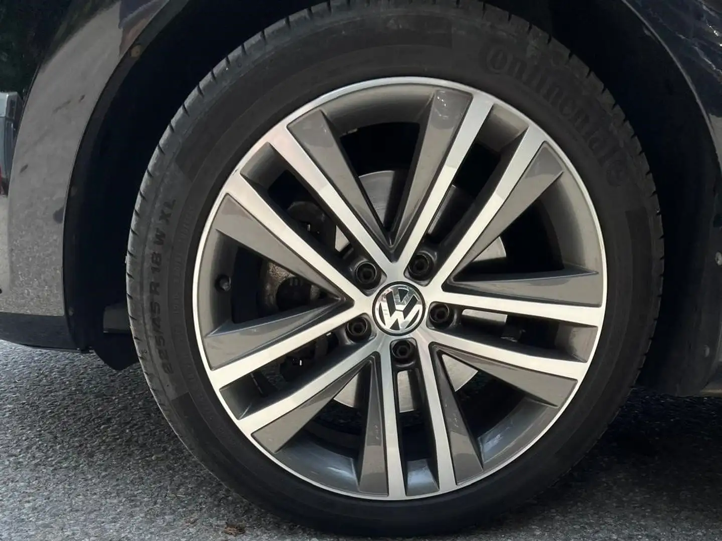 Volkswagen Sharan Sharan Sky BMT 2,0 TDI DPF Sky Schwarz - 2