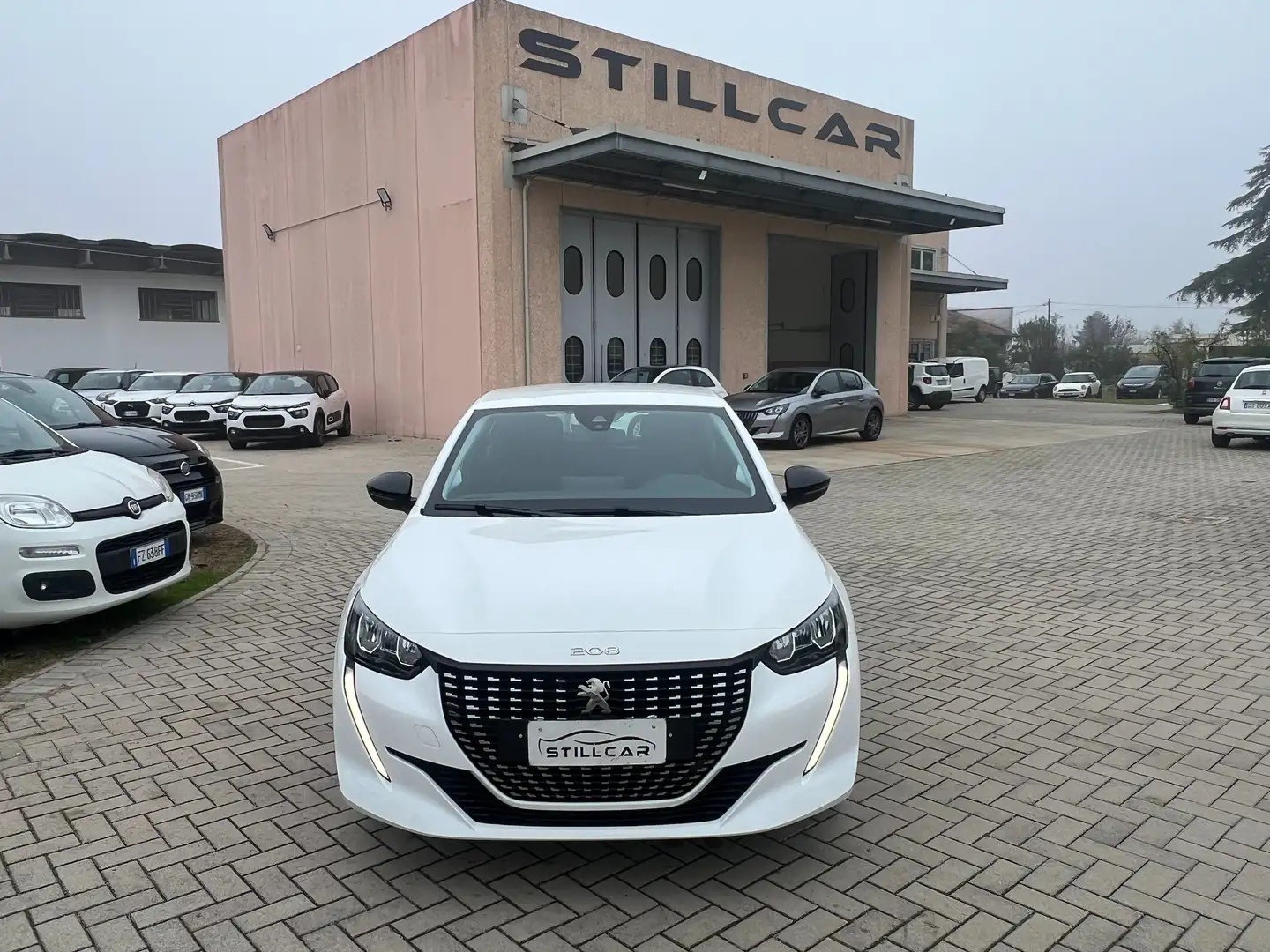 Peugeot 208 1.2 puretech Active Pack s Bianco - 2