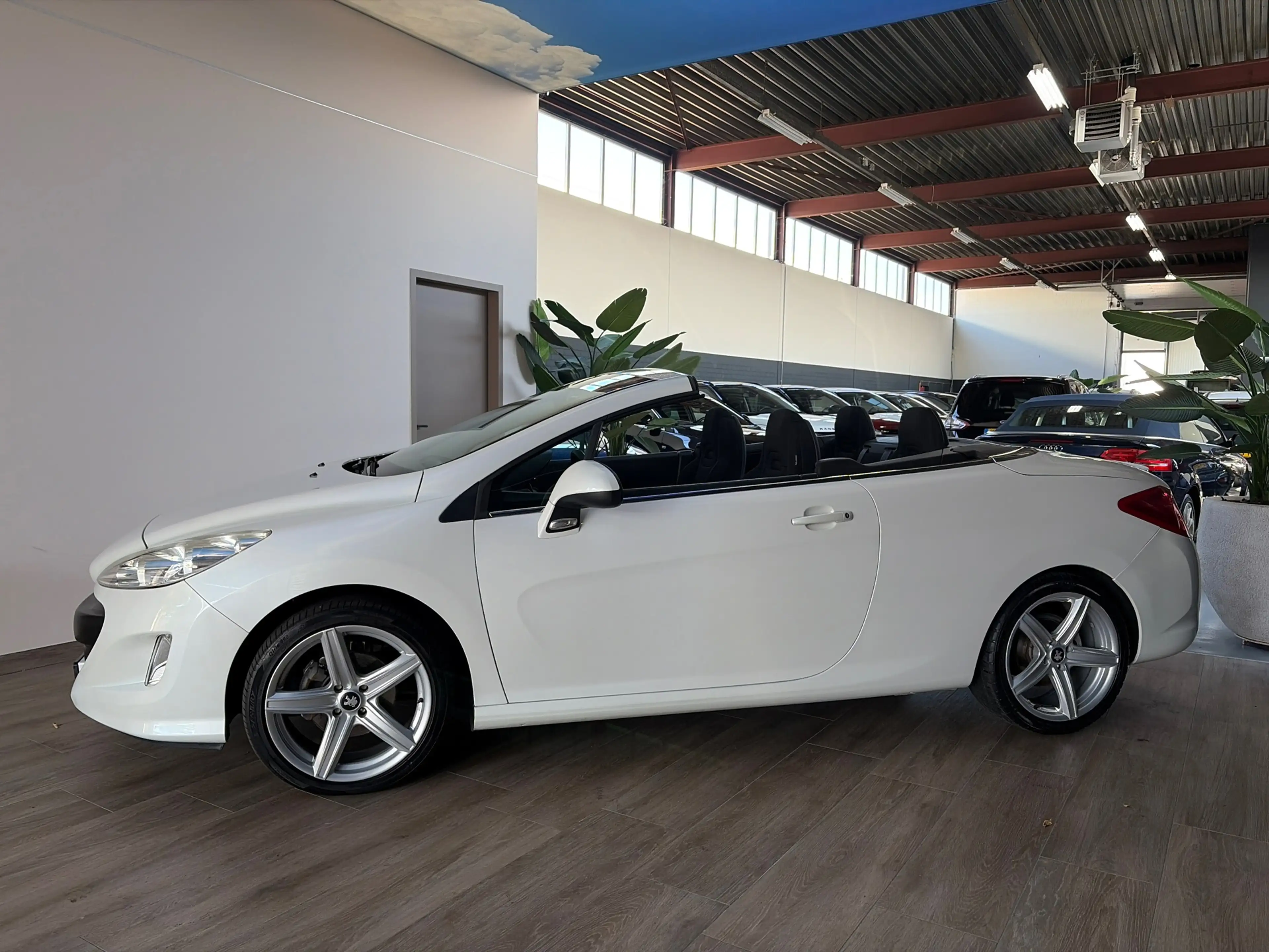 Peugeot 308 CC 1.6 VTi Sport, zeer nette staat en mooie KM-sta — photo 4