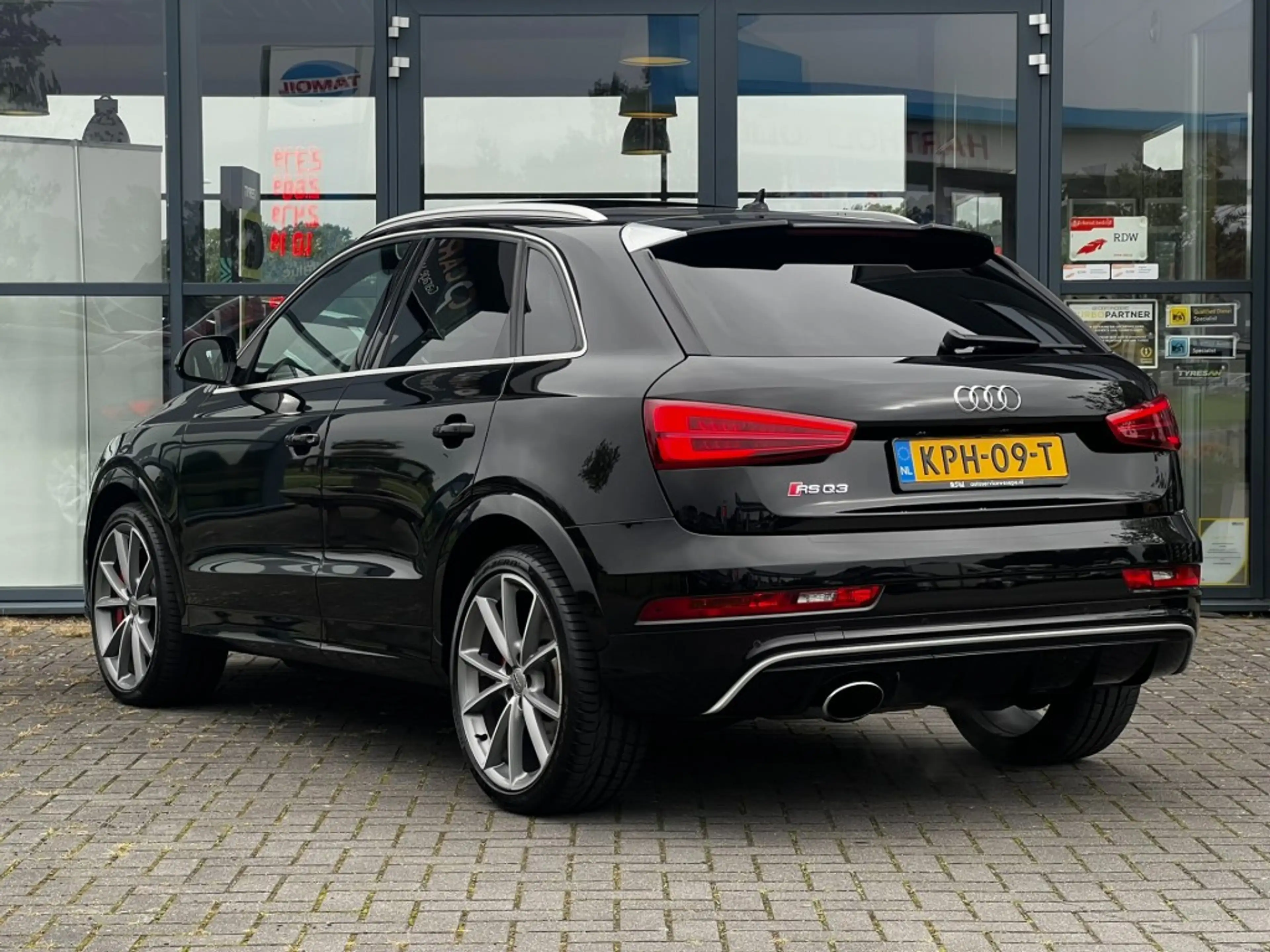 Audi RS Q3 2.5 TFSI RS Q3 Q. — photo 3