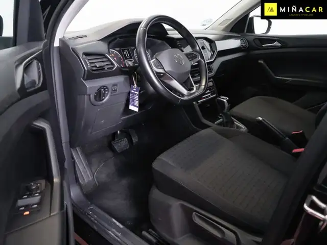 Volkswagen T-Cross view 12