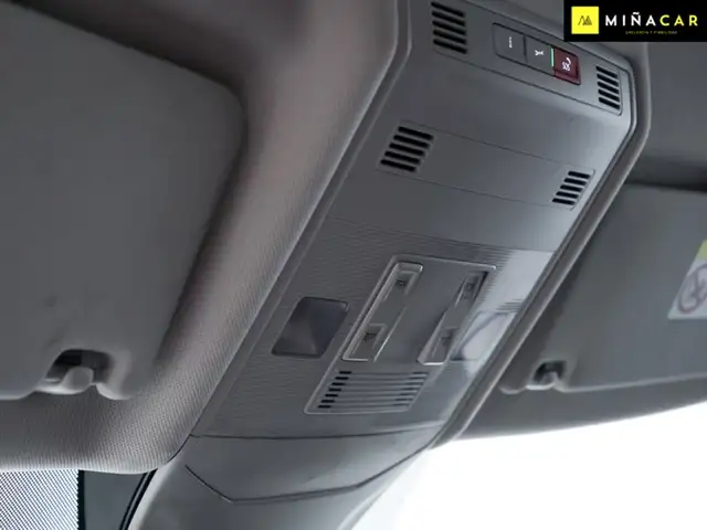 Volkswagen T-Cross view 18