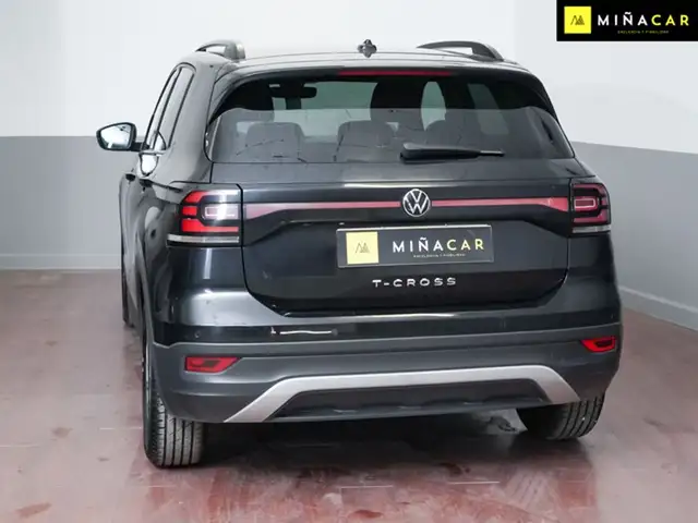 Volkswagen T-Cross view 3