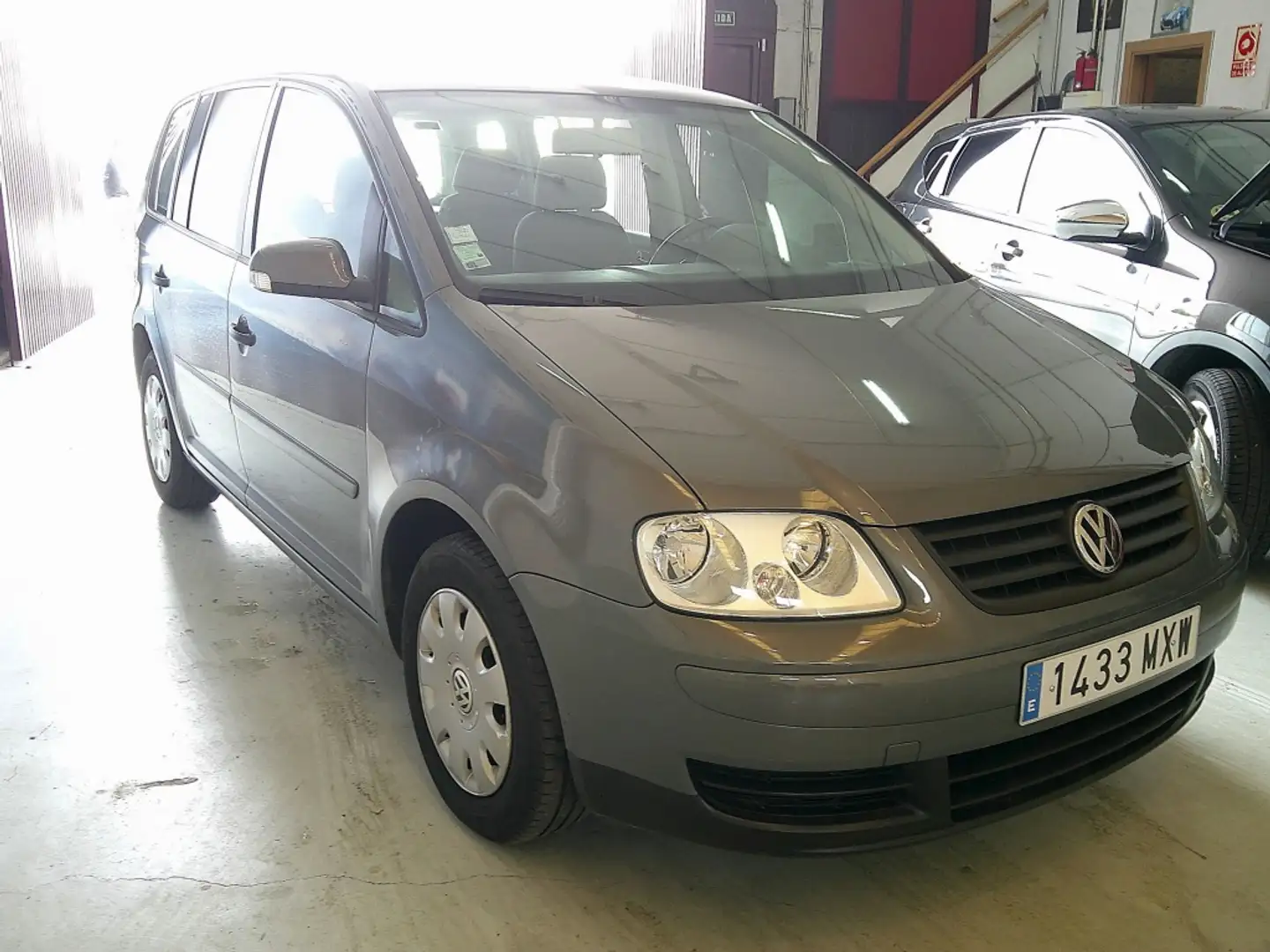 Volkswagen Touran 1.9TDI Edition 105 Grigio - 2