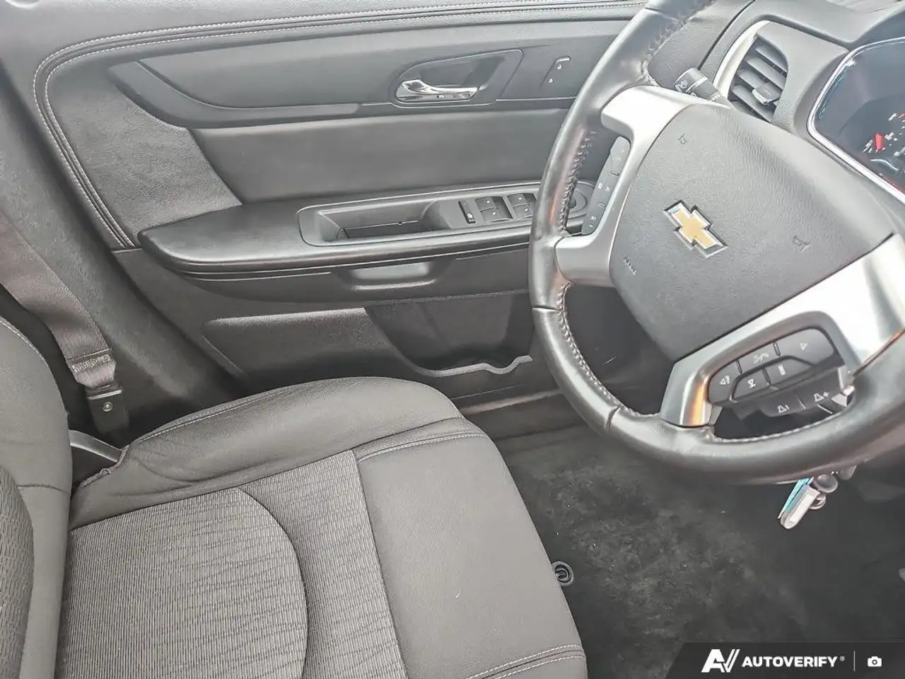 Chevrolet Traverse снимка Chevrolet Traverse