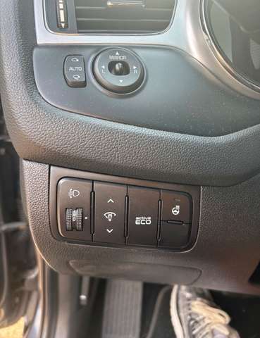 Kia Ceed SW / cee'd SW 2.0 CVVT Aut. Spirit