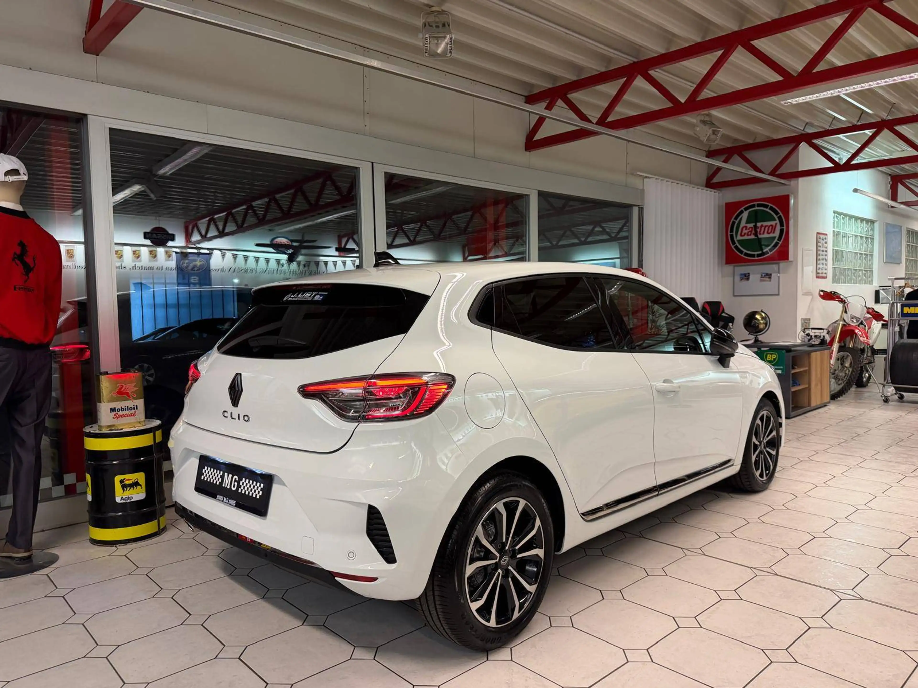 Renault Clio Techno 1 Besitz — photo 13