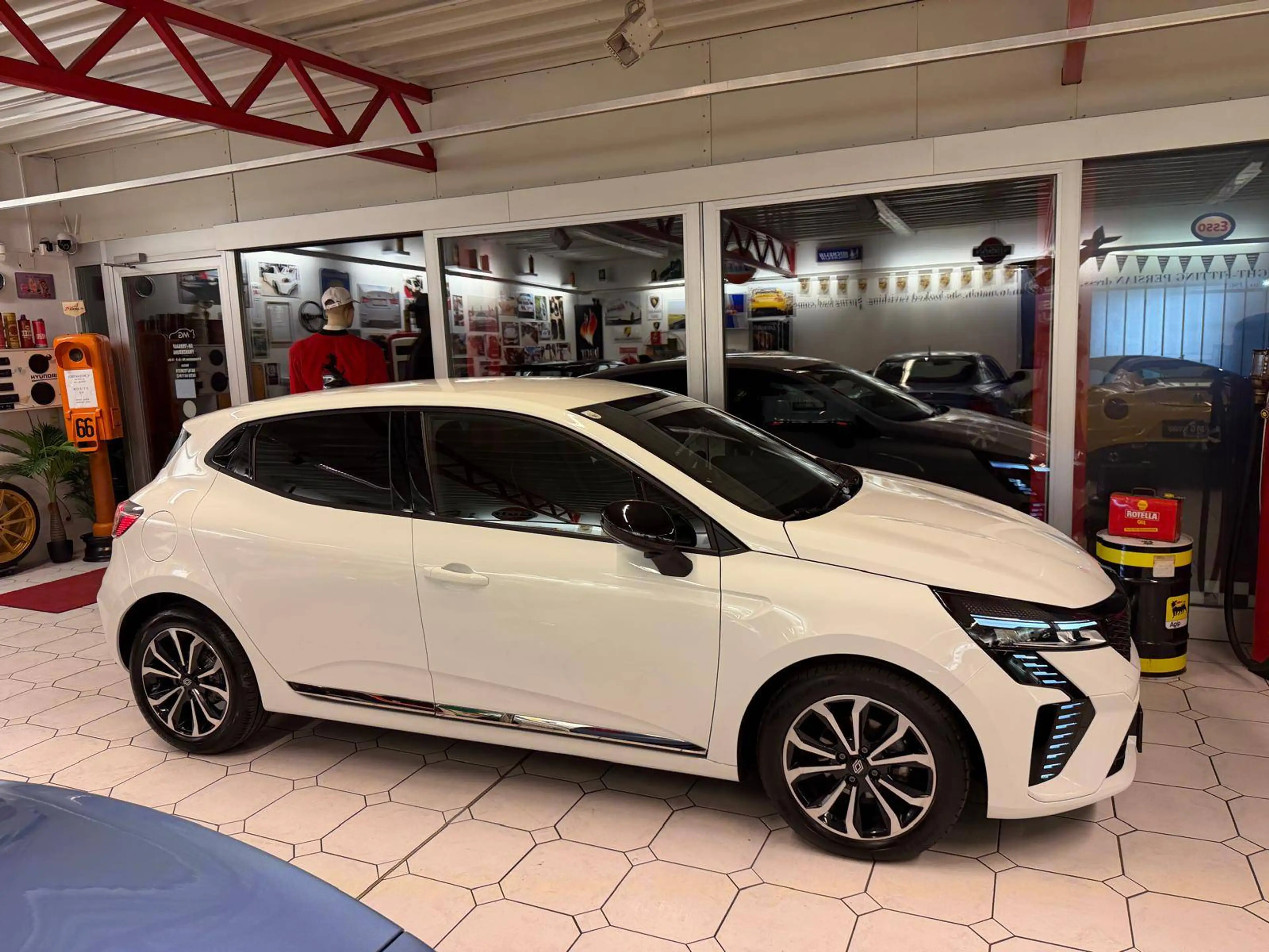 Renault Clio Techno 1 Besitz — photo 8