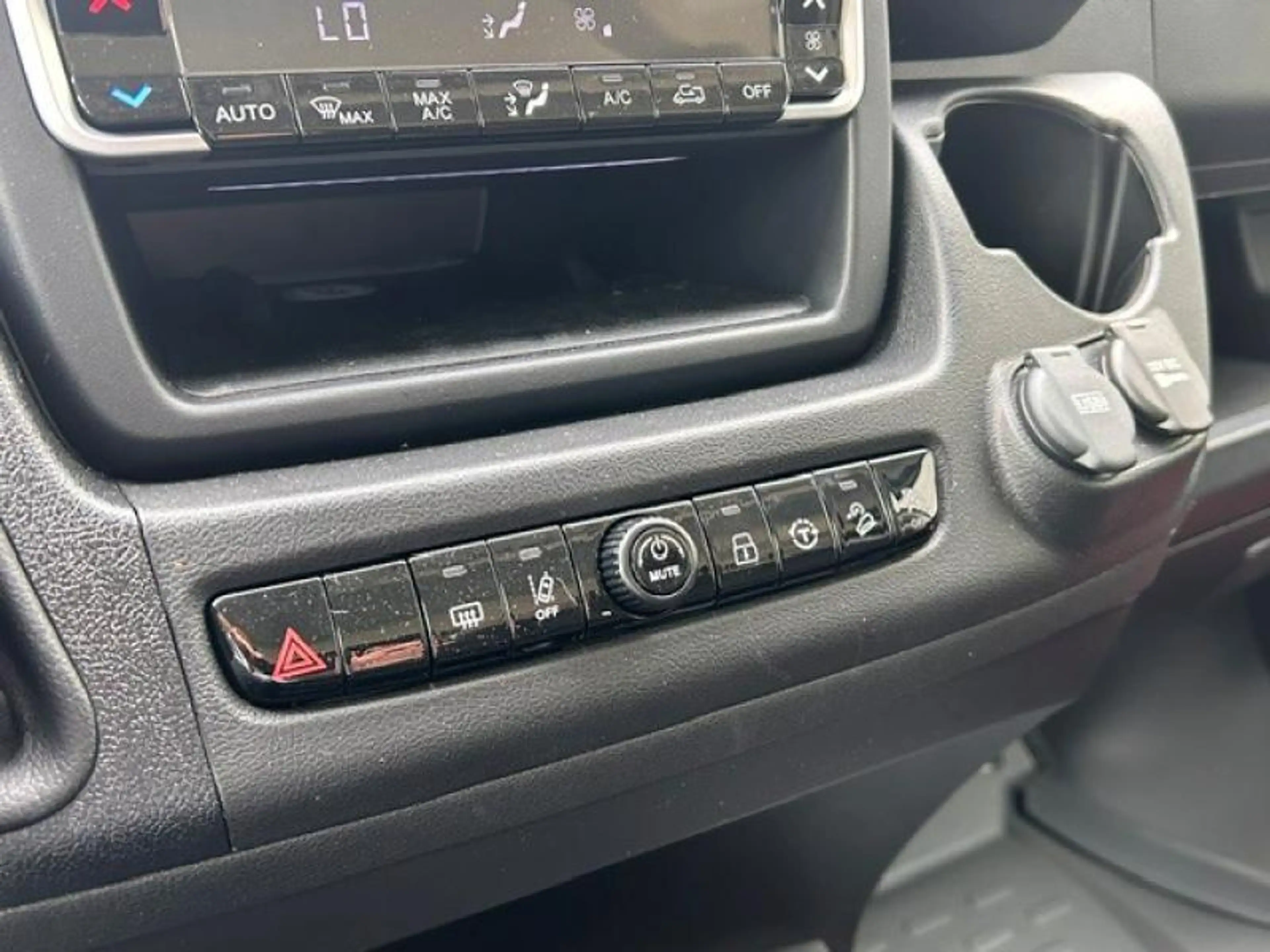 Peugeot Boxer L3H2 435 | Demowagen — photo 9