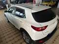 Kia Stonic 1.2 C.Play Style 5p Blanc - thumbnail 2