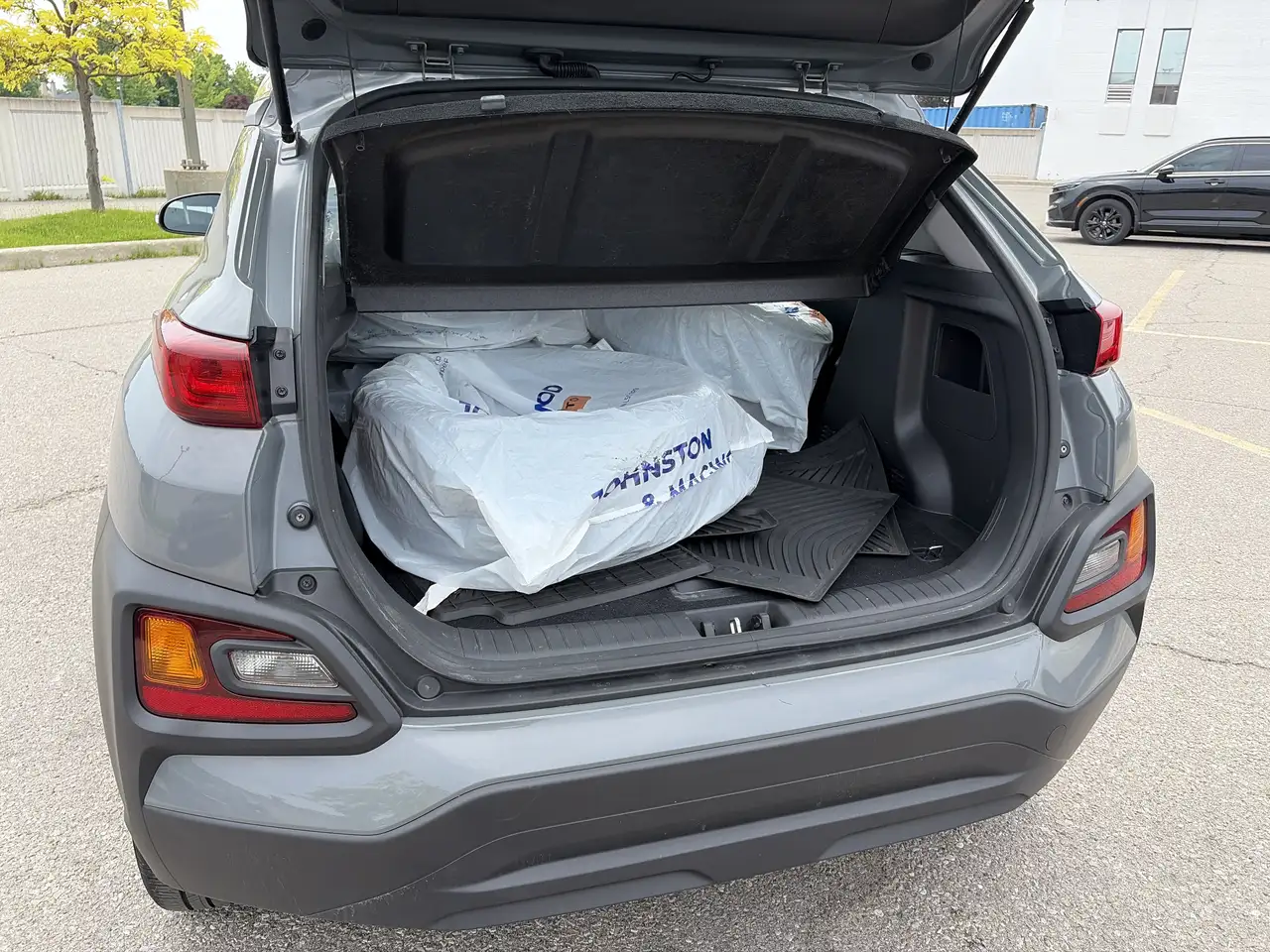 Hyundai KONA снимка Hyundai KONA
