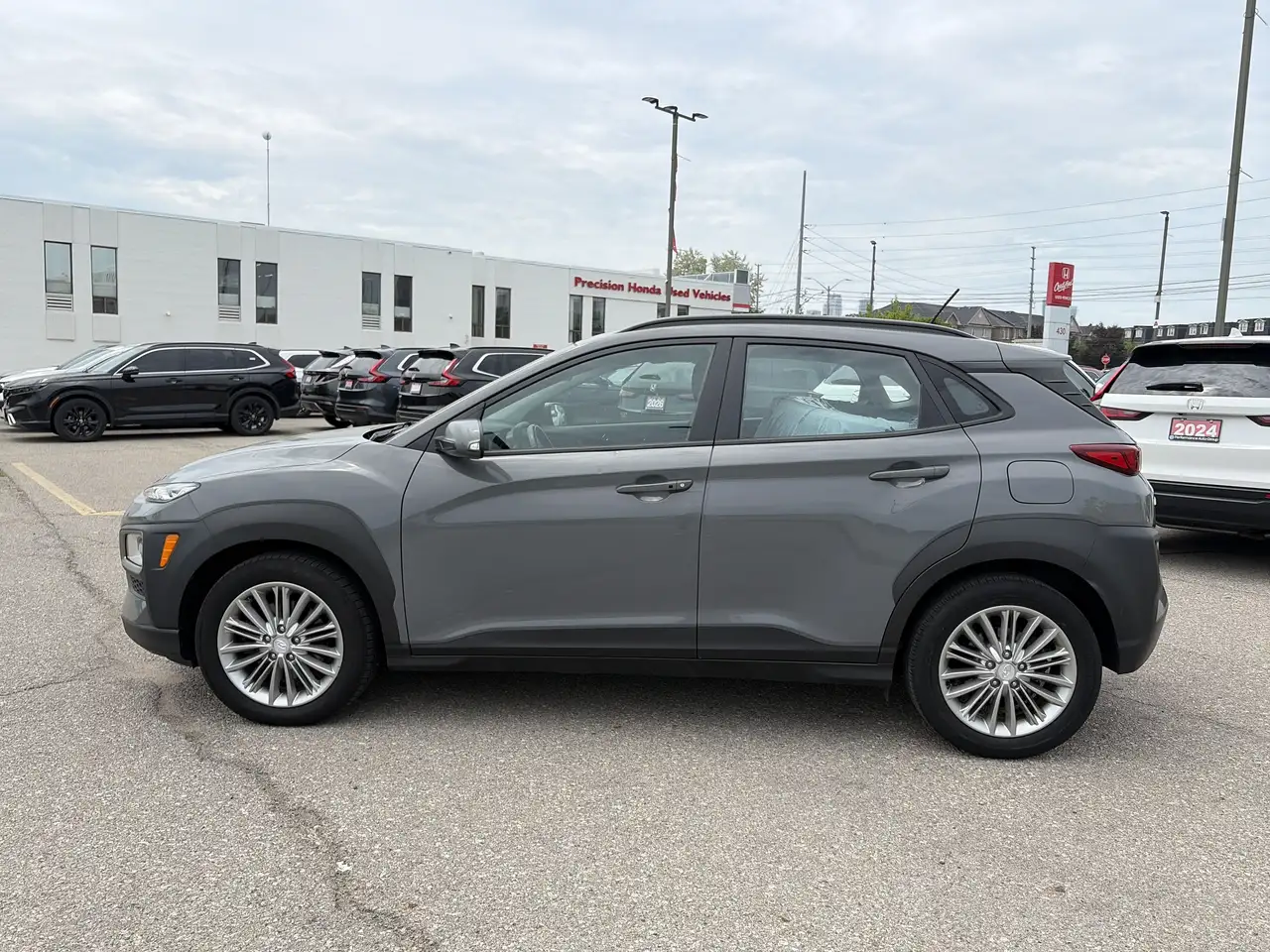 Hyundai KONA снимка Hyundai KONA