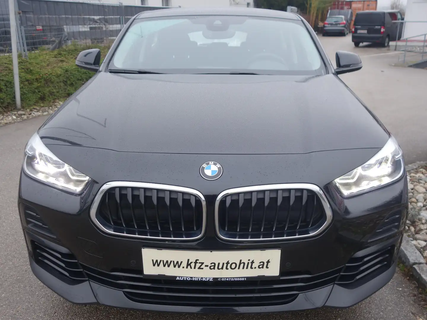 BMW X2 X2 sDrive 16d ***AHK/LED/NAVI/leasingfähig*** Schwarz - 2