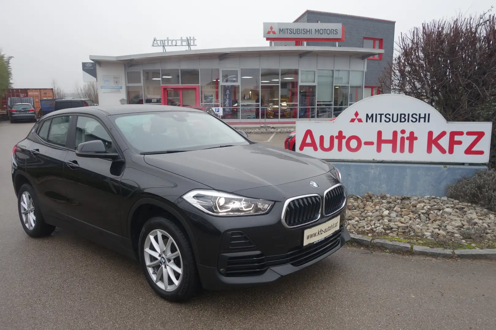 BMW X2 X2 sDrive 16d ***AHK/LED/NAVI/leasingfähig*** Schwarz - 1